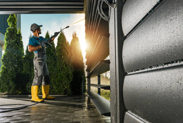 Best Building Exterior Washing  in Eastpoint, FL